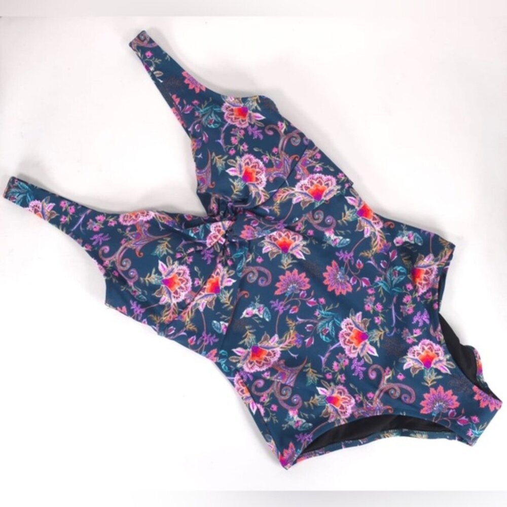 NWOT SEEKERS Essentials Australia🇦🇺 Style ONA Cup B One Piece Swimsuit Size 12